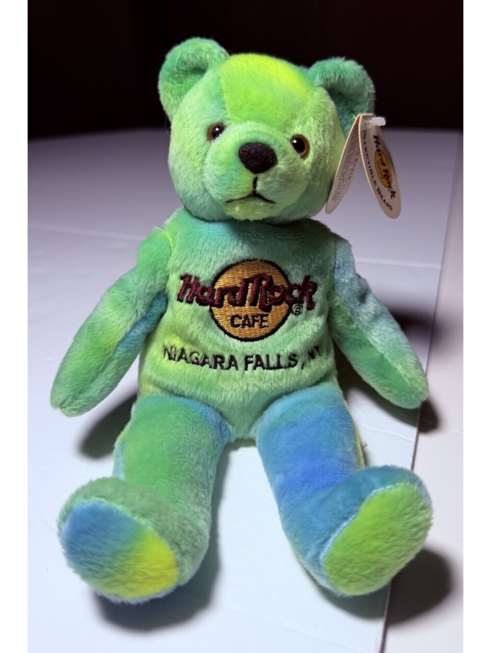 Hard Rock Cafe - Niagara Falls NY -Monty Beara Green bear plush